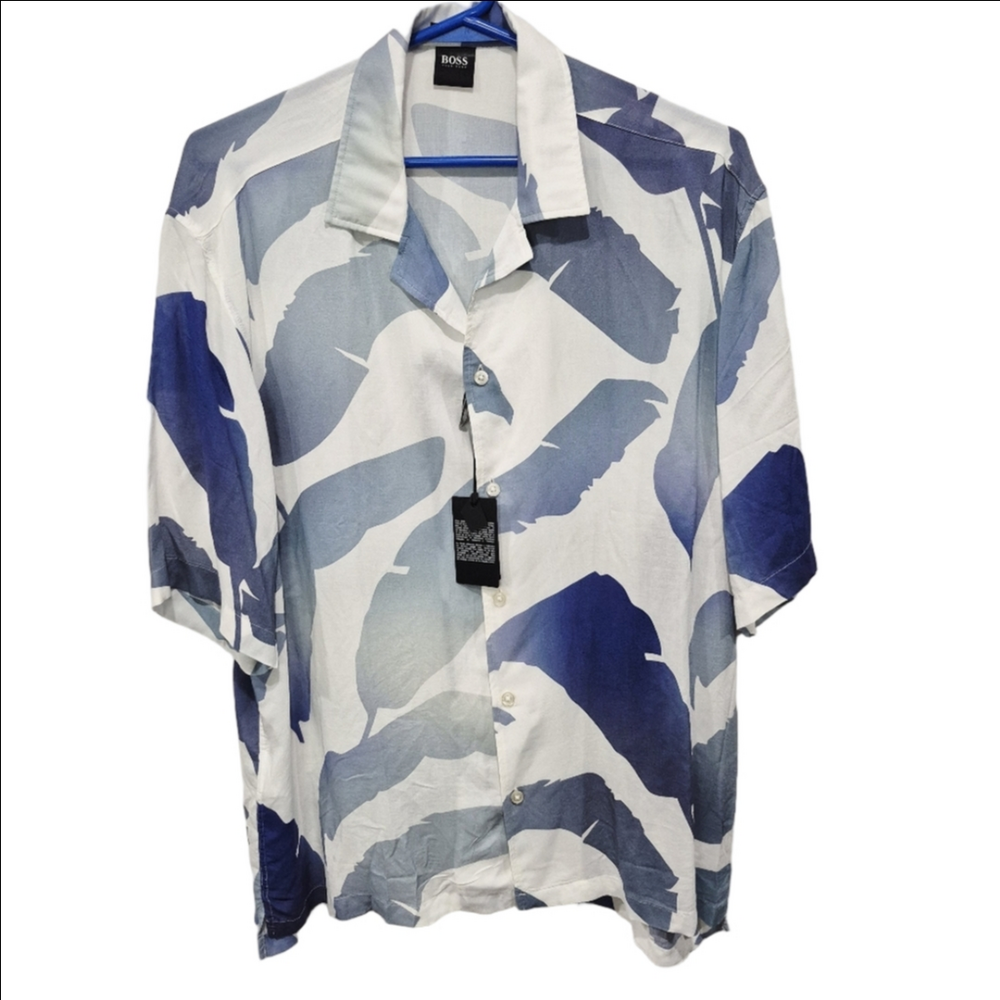 Hugo Boss NWT Lello Leaf Print Blue and White Button Down Shirt